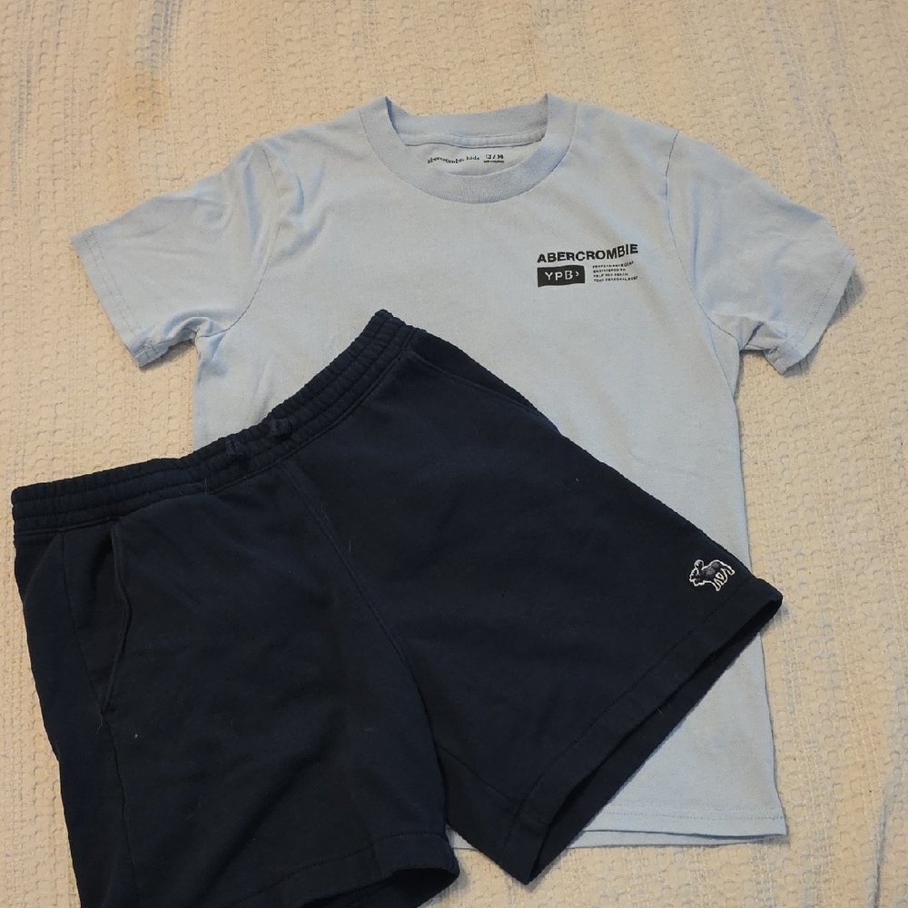 Abercrombie Blue T-Shirt and Navy Shorts Set